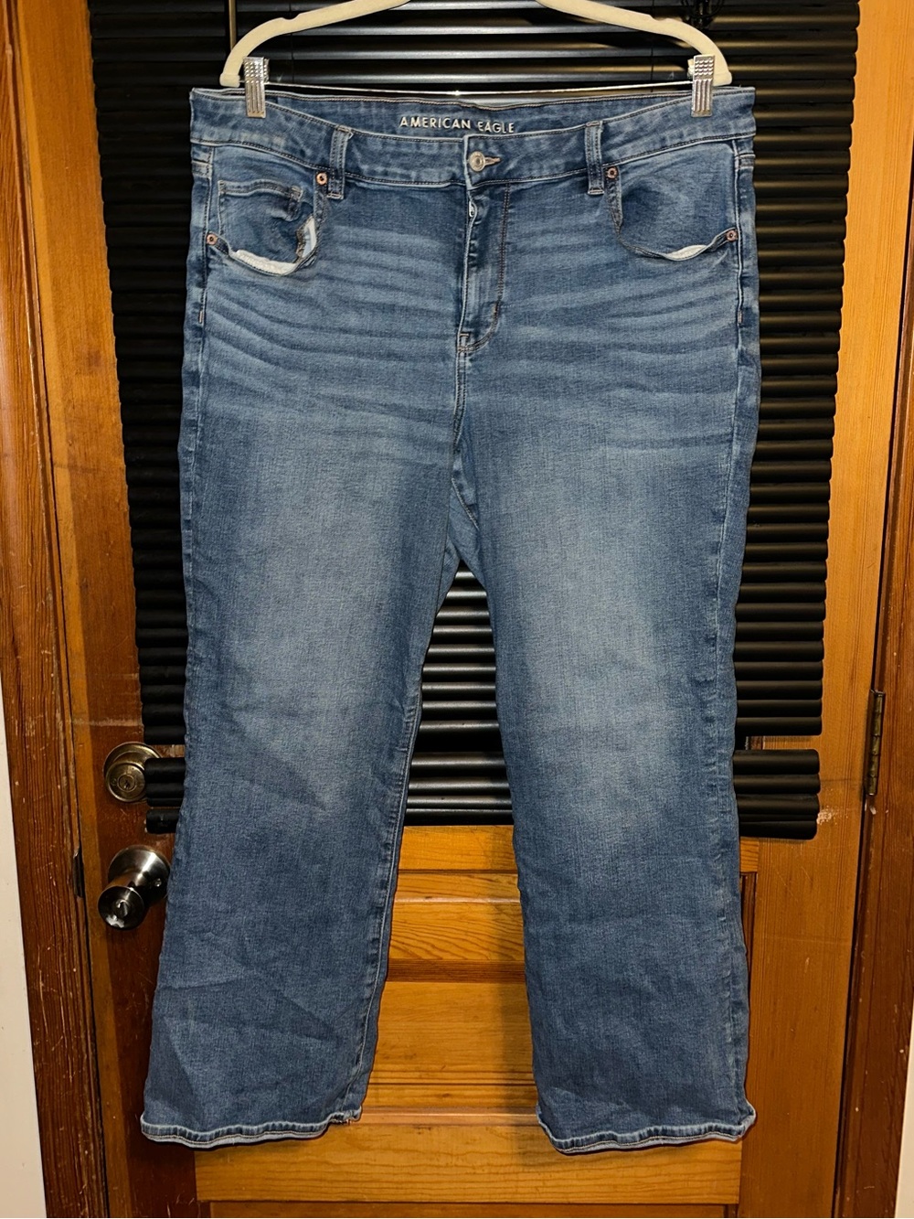 American Eagle 20 SHORT kick boot jeans next level stretch